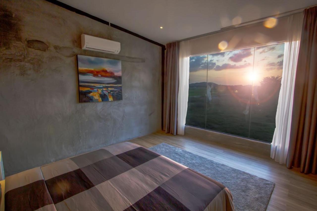 Villa Paddy Padang Mat Sirat Dış mekan fotoğraf